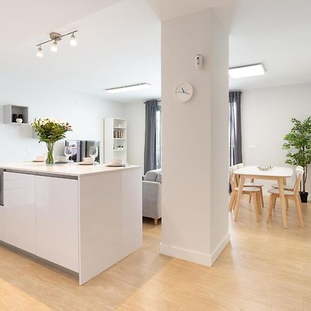 Seafront Duna Beach Luxury Apartment ตอร์ร็อกซ์ ภายนอก รูปภาพ