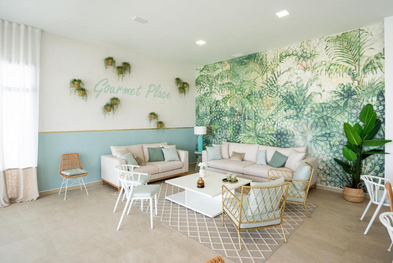 Seafront Duna Beach Luxury Apartment ตอร์ร็อกซ์ ภายนอก รูปภาพ