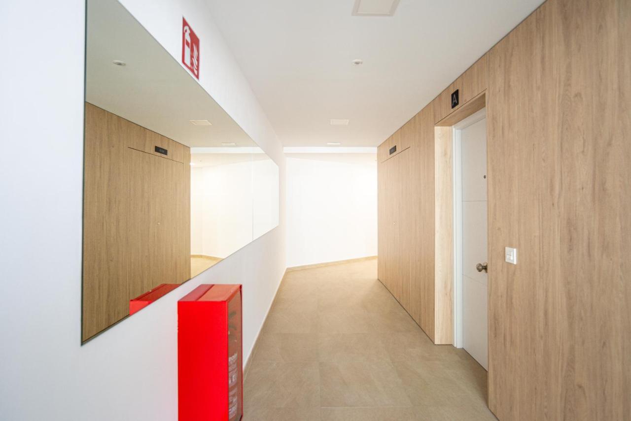 Seafront Duna Beach Luxury Apartment ตอร์ร็อกซ์ ภายนอก รูปภาพ