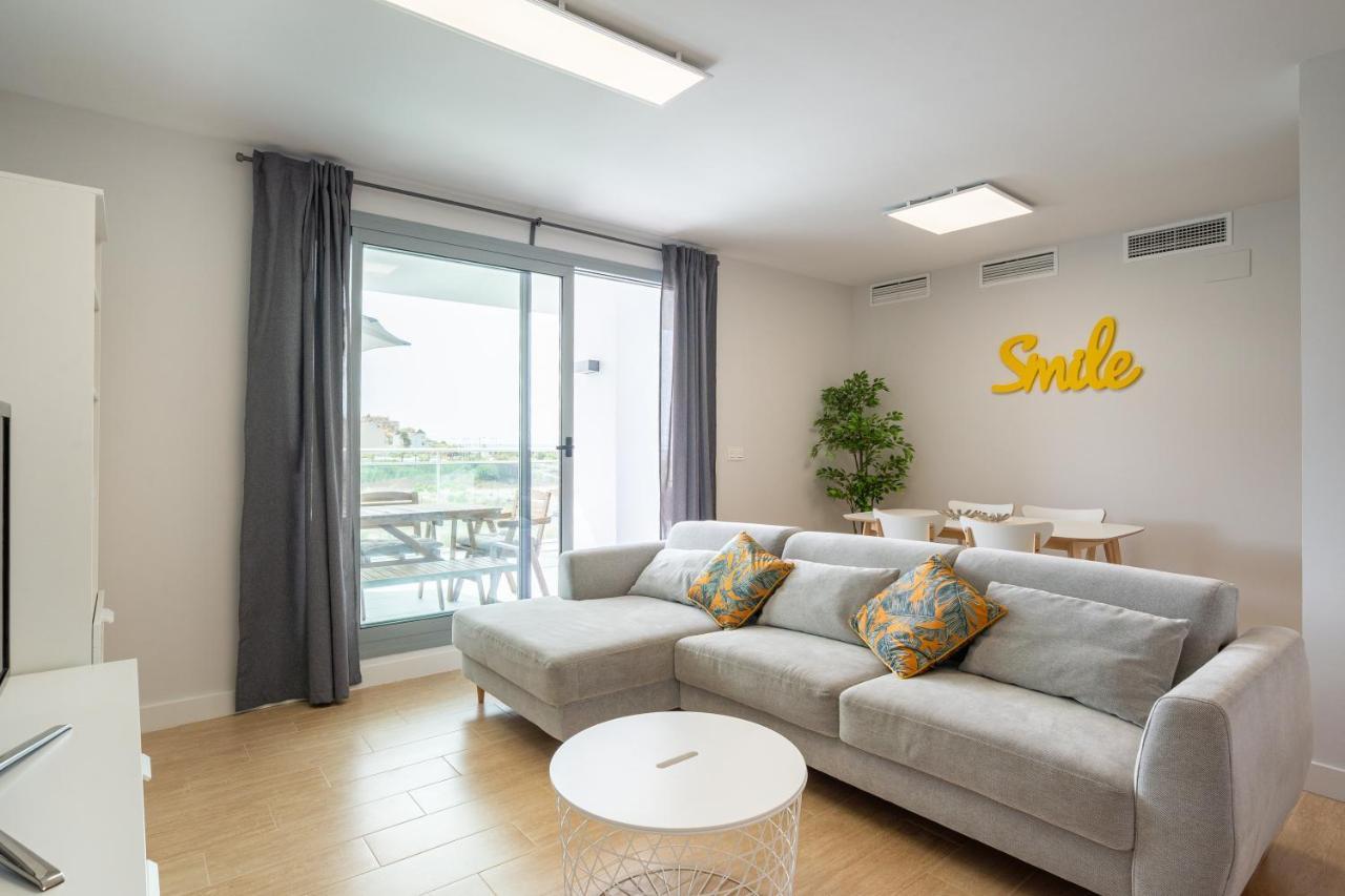 Seafront Duna Beach Luxury Apartment ตอร์ร็อกซ์ ภายนอก รูปภาพ